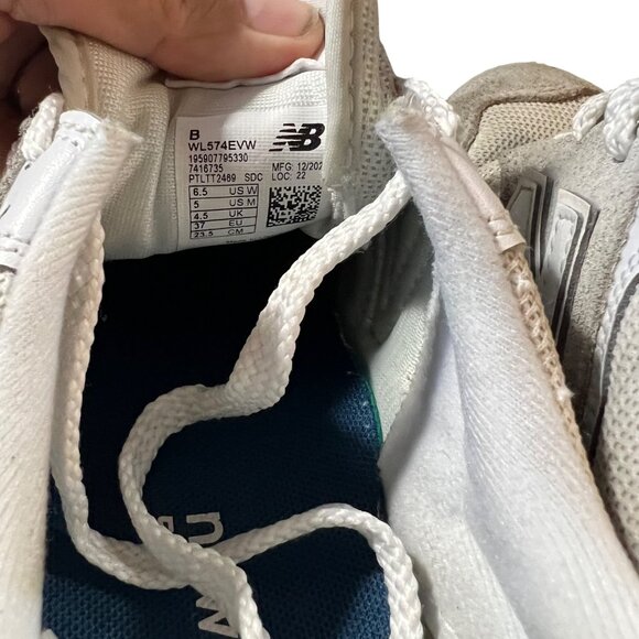 New Balance 574 Classic Womens Sneakers‎ Size 6.5 Gray Suede & Mesh - Picture 7 of 10